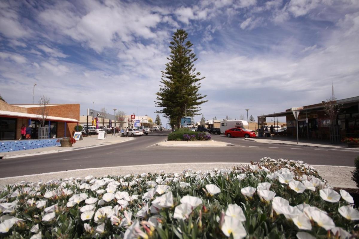 Ceduna Foreshore Caravan Park Esterno foto