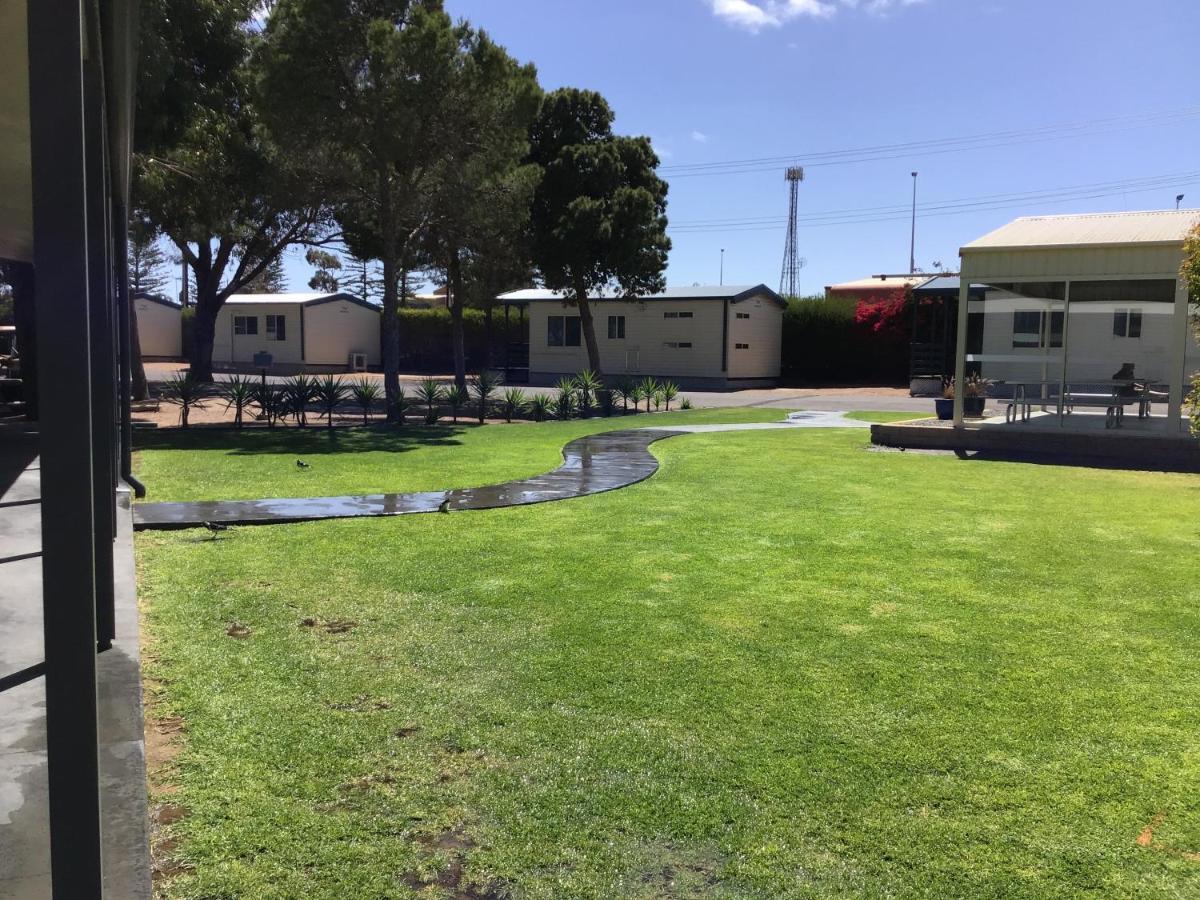 Ceduna Foreshore Caravan Park Esterno foto
